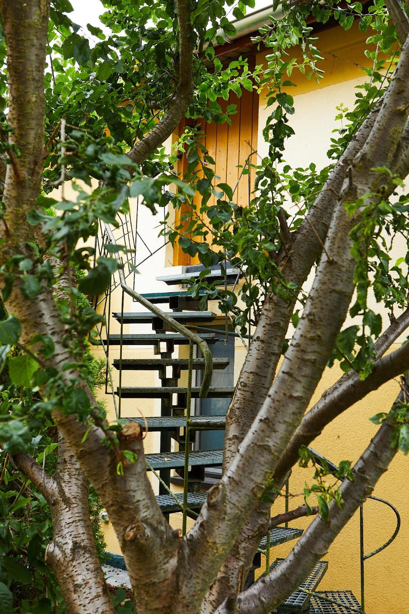 Guesthouse With 3 Apartments, Just Outside Berlin, Near To Tesla Burig Zewnętrze zdjęcie